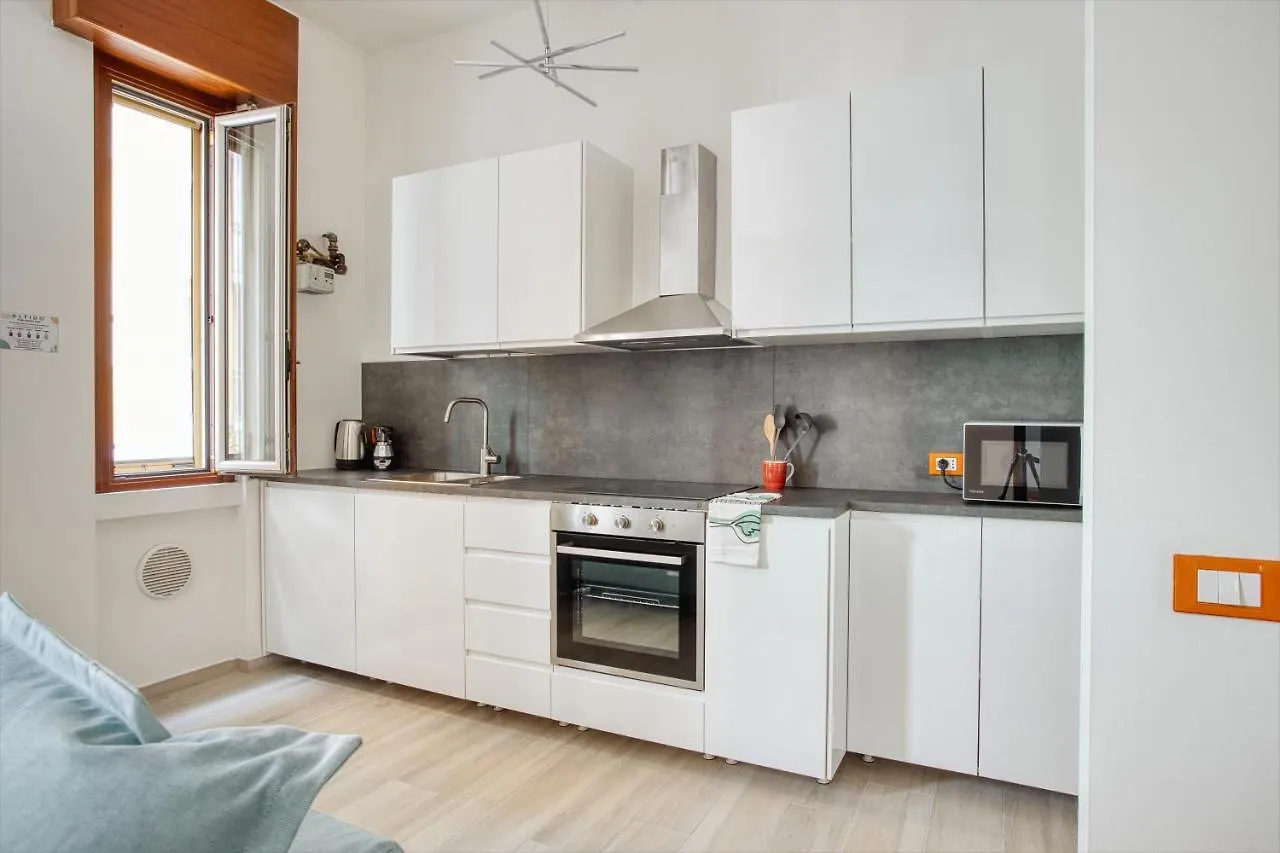 Joivy Charming 1-Bed Flat In Navigli Apartment Milan
